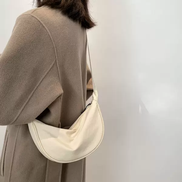 Nylon Crossbody Bag for Women 2024 New Trendy Dumpling Bag Lightweight Small Shoulder Bag Underarm Bag Simple Single-Shoulder Canvas Bag