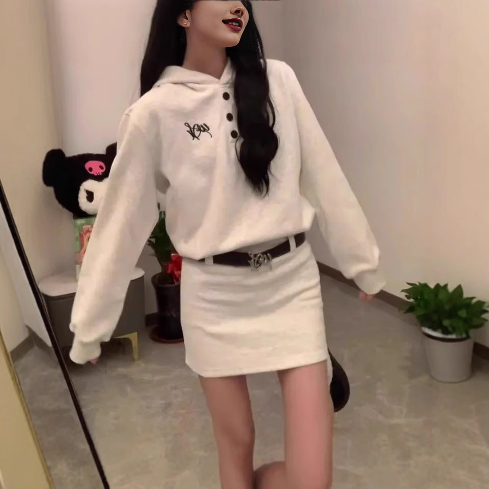 厂家直销韩系学院风套装高级感宽松秋冬连帽卫衣连衣裙女两件套