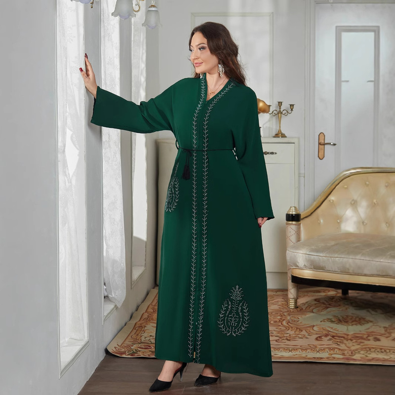 Amazon Cross-Border Plus-Size Dress with Large Hem, Ethnic Style Long Dress, Fashionable Rhinestone Tie-Up Gown