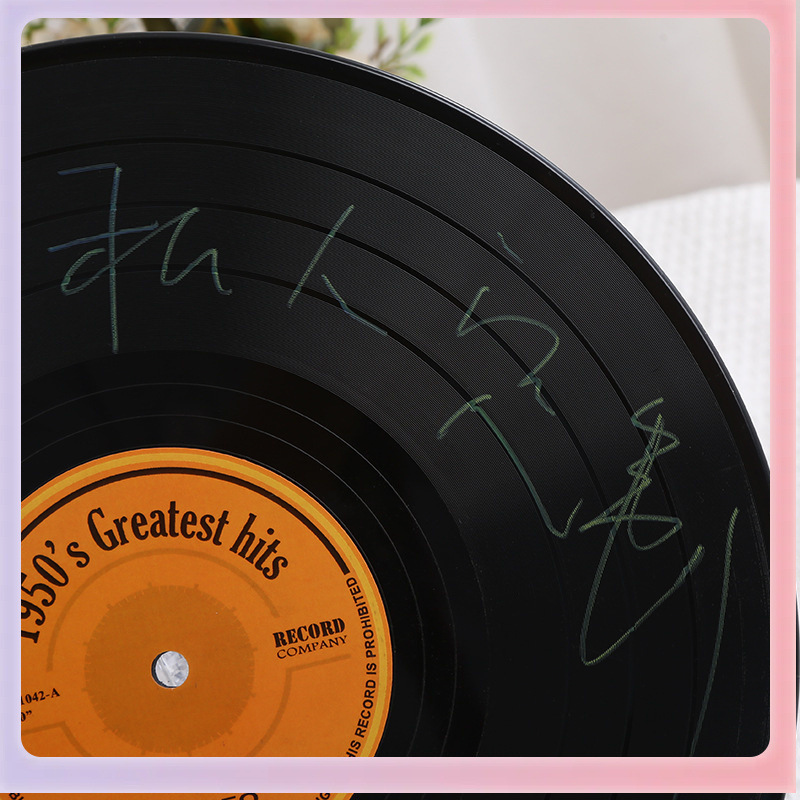 クリエイティブ落書きビニールレコード装飾バーパブインテリア壁装飾レトロノスタルジックな壁古いレコード装飾|undefined