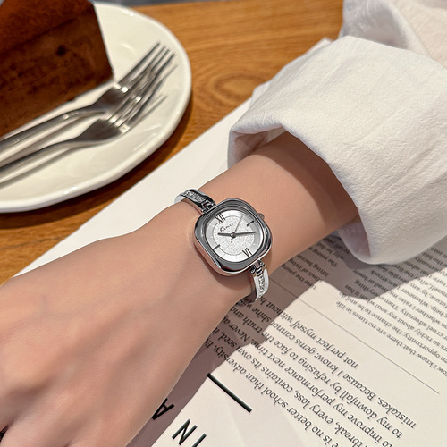 Jinmiou  niche ladies temperament light luxury quartz watch fashion simple three-hand elegant steel strap bracelet watch