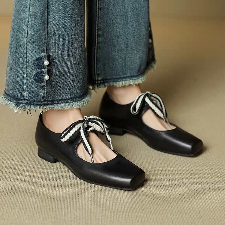 Retro ballet shoes Chinese style with shoelaces