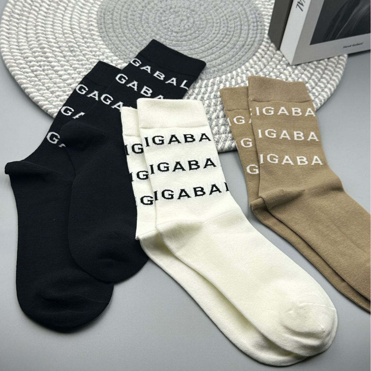 Demi-season trend design sports knee socks