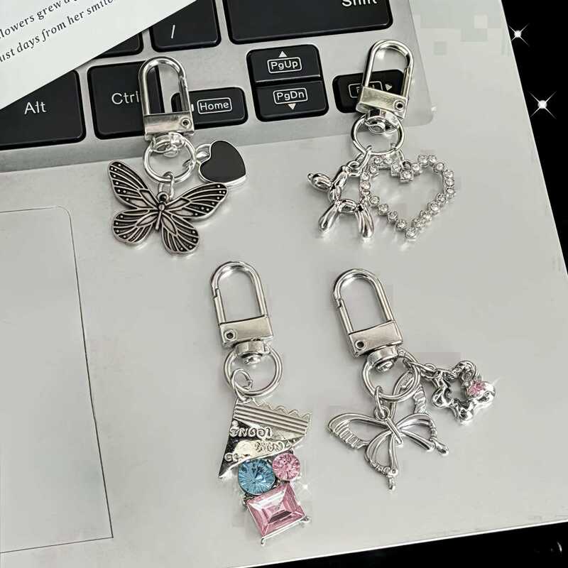 Niche Ins Style High Color Value Cool Color Diamond Sweetheart Candy Keychain Sweet Cool Pendant Student Bag Accessories