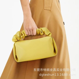 化妆包;收纳袋收纳包;女士单肩包