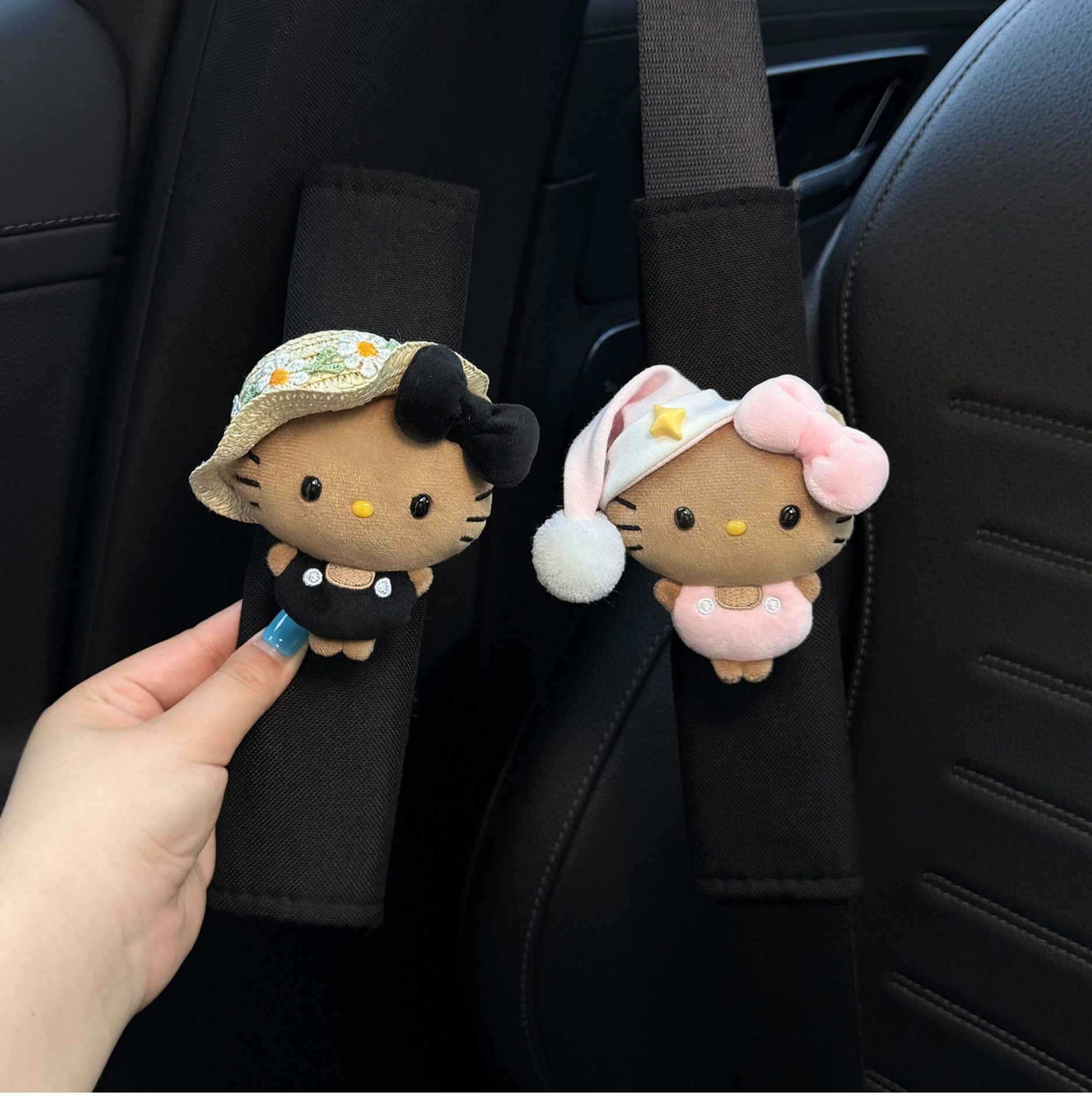 Car seatbelt shoulder pad, cute kitty design, anti-chafing clothing for couples, one pair for women