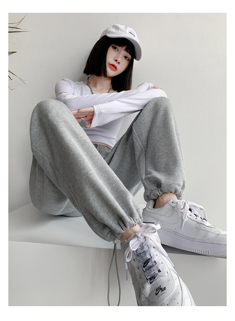 American grey sportswear pants for women in autumn and winter, fleece loose straight-leg casual sweatpants, petite wide-leg pants, trendy ins pic 16