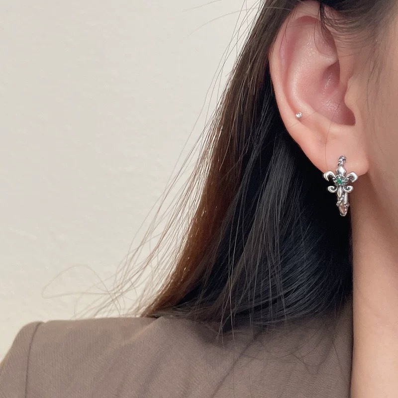 Korean Style Distinctive Cross Earrings Women's Retro Fashion Hip Hop Pattern Ear Ring Ear Buckle Friends