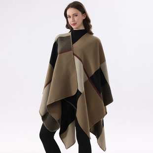 Niche Design Fashionable High-end Style Shawl Asymmetrical Square Knitted Scarf Women's Outfit Summer Air-conditioned Room Ware