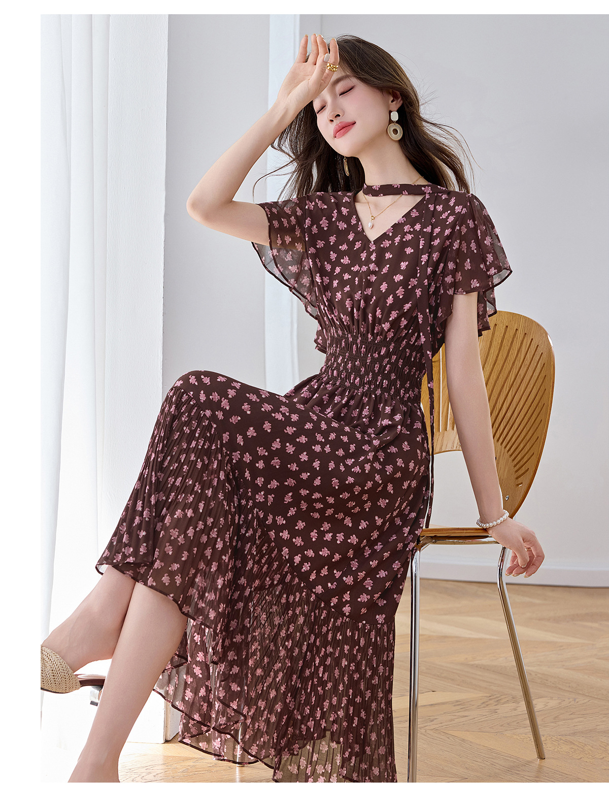 Đầm maxi nữ họa tiết hoa nhí thắt eo dáng chữ A dài quá gối — màu đen, màu hồng chi tiết 17