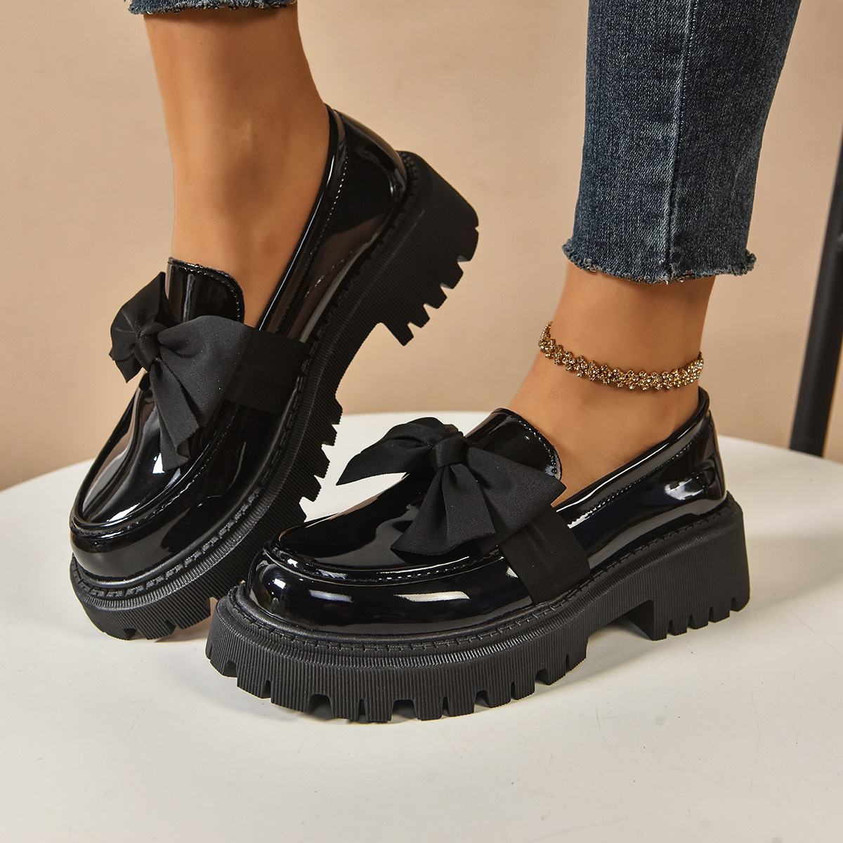 Women's Plus Size Bow Tie Leather Shoes Autumn New Style Design Platform Loafers In Stock_voghion.com