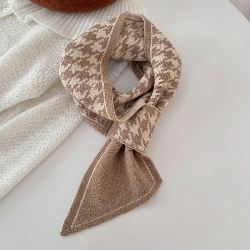 Nuevo tipo de bufandas cruzadas coreanas de otoño y invierno de ajedrez de punto de cuadros perezosos perforación bufandas de cuello