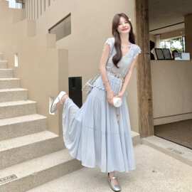 韩系温柔风浅蓝色镂空针织衫百褶蛋糕长裙套装女夏海边度假两件套