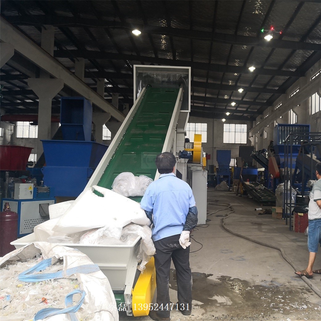 供应环保型大型可出口废旧塑料清洗回收流水线设备