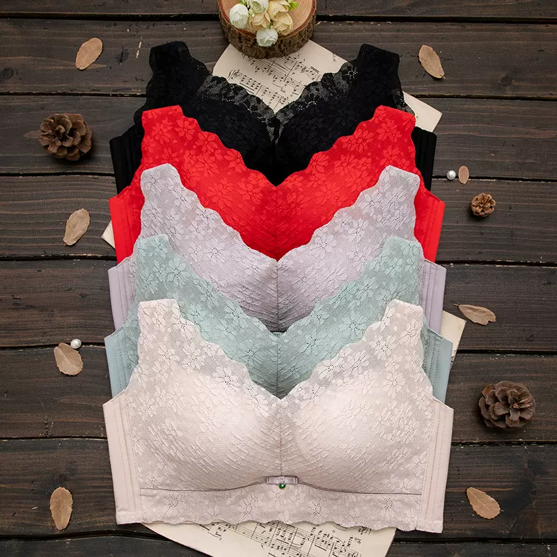 十月相随内衣春夏文胸新品无钢圈内衣女小胸聚拢收副乳调整型胸罩