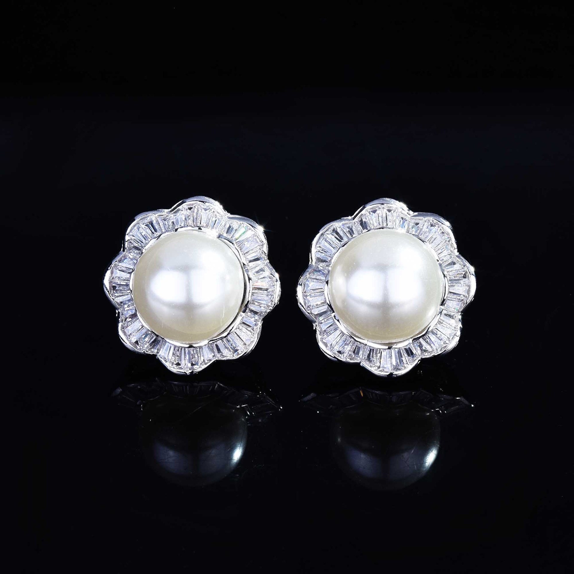 Original Imitation Natural Freshwater White Pearl Set Eardrops Stud Earrings Open Ring Fashion Simple Elegant Temperament Style display picture 14