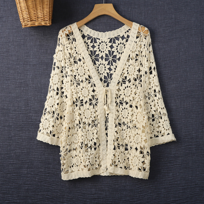 Plus Size Women's Clothing 2025 Summer New Fat mm Outwear Crocheted Cut Out Knitted Cardigan Small Blouse Short Air-Conditioned Shirt