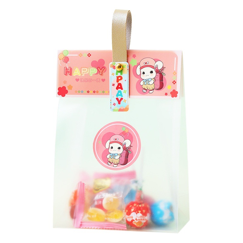 Kindergarten children's candy box children's birthday gift small snack gift bag hand gift cartoon bag