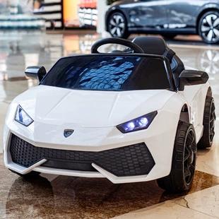 Детский электромобиль в стиле Lamborghini с пультом полный привод с качанием
