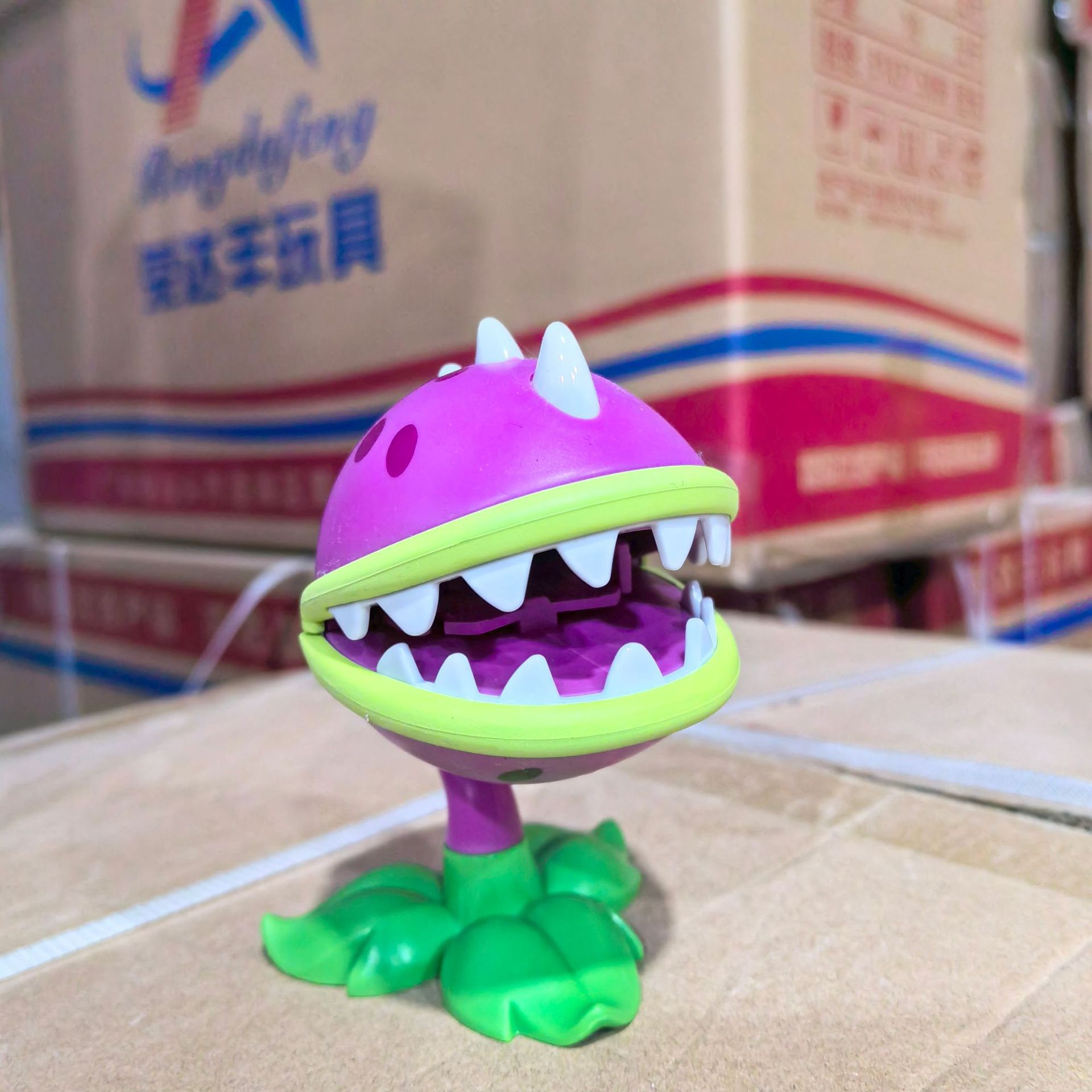 Plants vs. Zombies mecánicos genuinos a granel Gatling Pea Shooter catapulta vinilo juguete malvado dragón pequeño fantasma