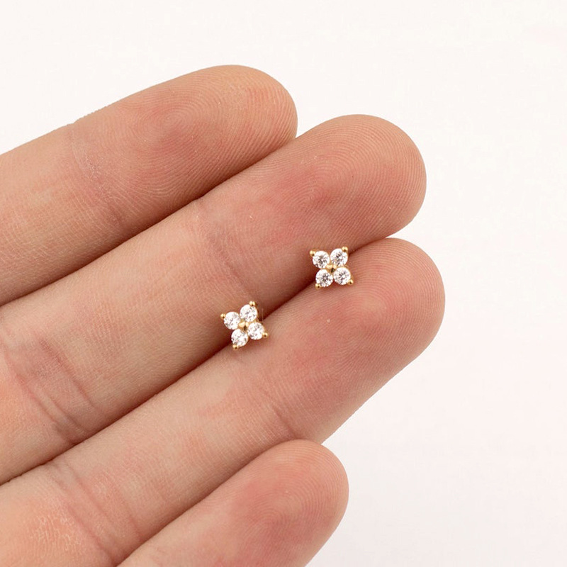 Fashion Micro-set Zircon Four-leaf Clover Flower Copper Earrings Wholesale display picture 4