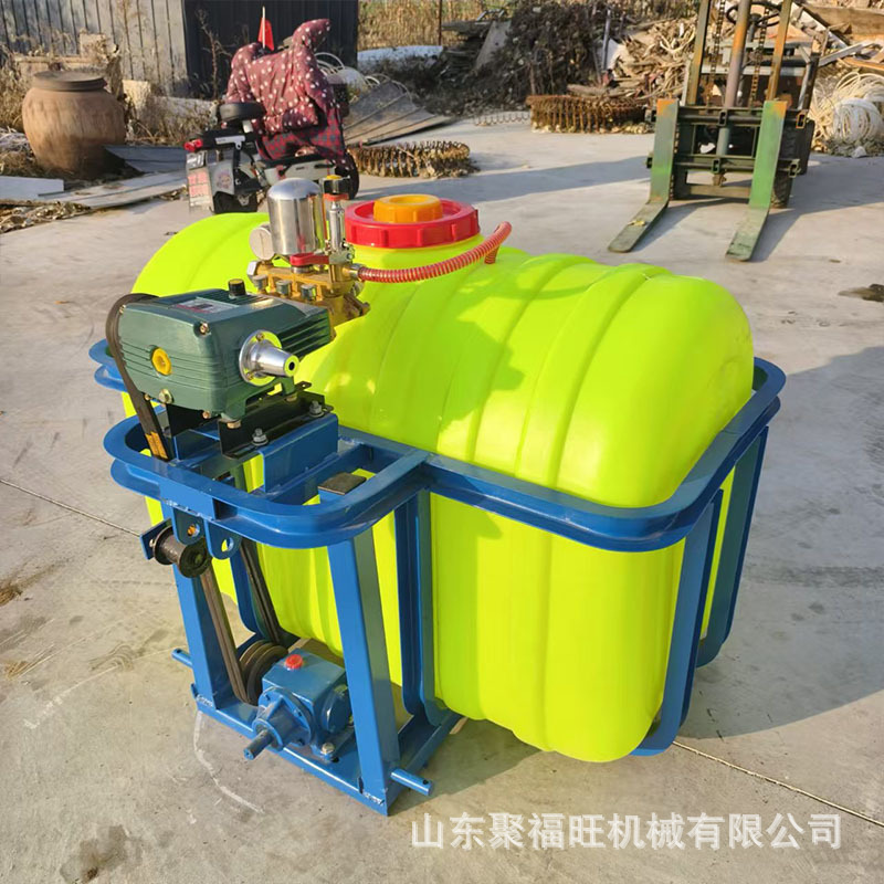 Máquina de pulverización de insecticida de maíz y trigo de cuatro ruedas, pulverización automática de tubería enrollada, pulverización de varilla de pulverización, pulverización de vegetales, algodón y soja