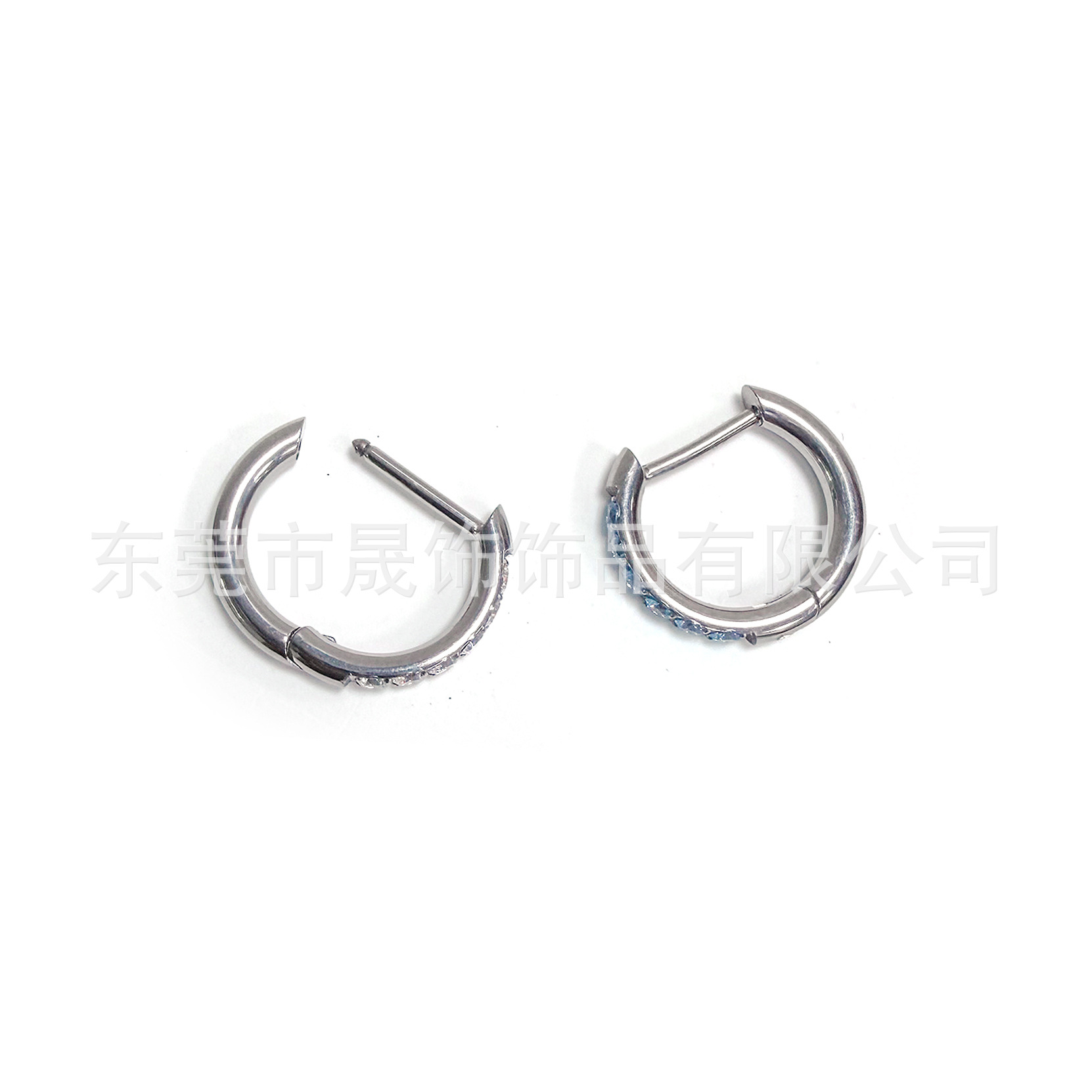 F136 Titanium Alloy Earring D 半 Diamond 直 Needle Ear 扣 Studded 5A Cubic Zirconia 无缝圈G23 Titanium 人体 Piercing Jewelry