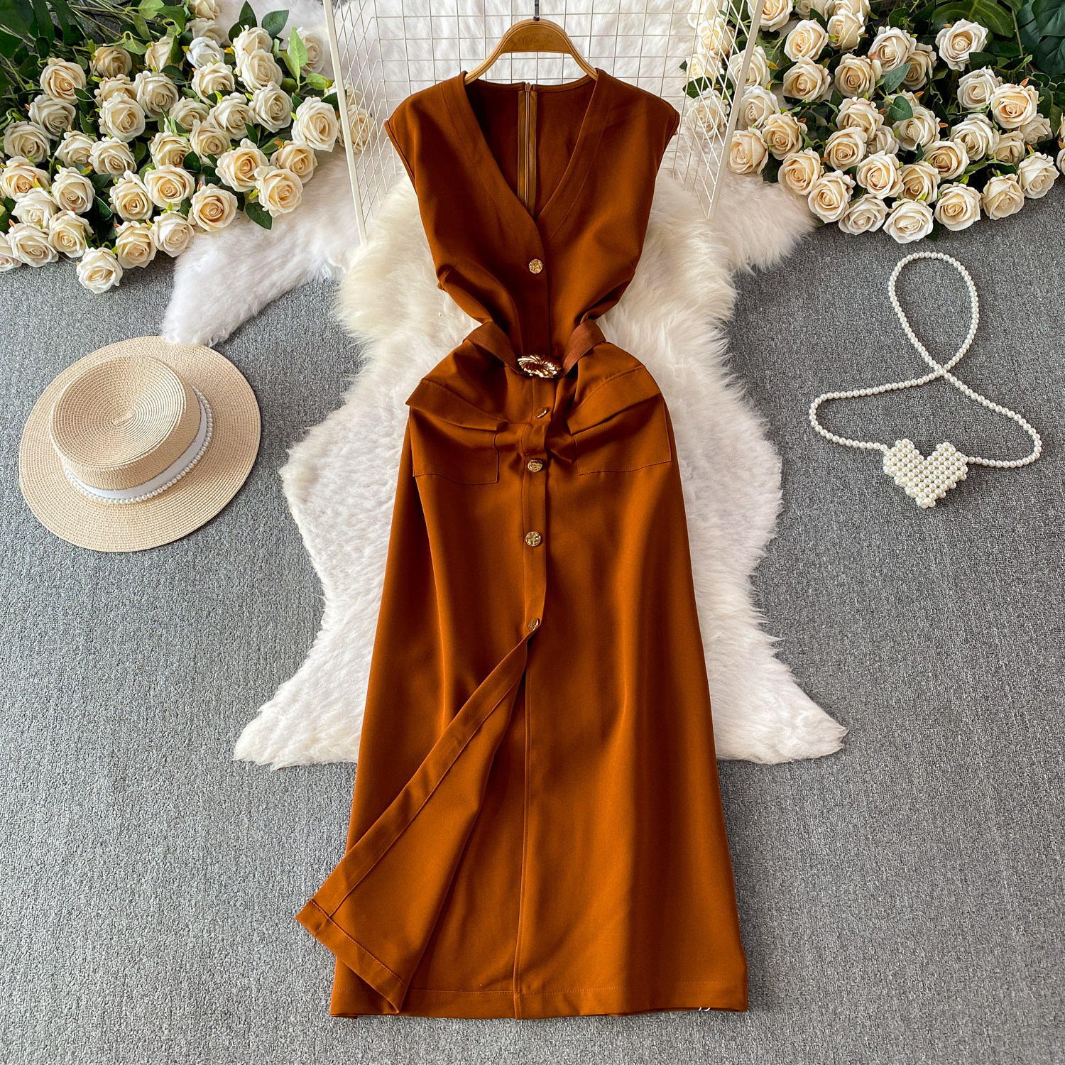 Sophisticated V-Neck Sleeveless Blazer Dress With Metal Buttons, Slimming Waist & High Slit_ecoleips.com