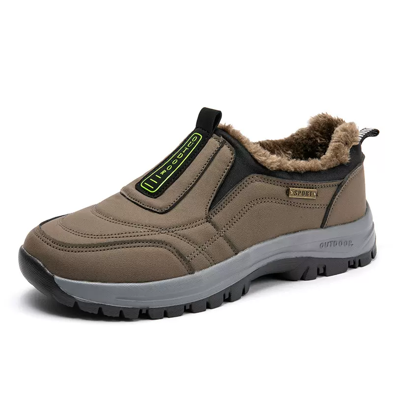 新TRONG CAVALRY新款男士休闲单鞋 户外运动老人鞋绒面套脚橡胶底