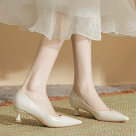 女式时装单鞋;高跟凉鞋;女式皮靴