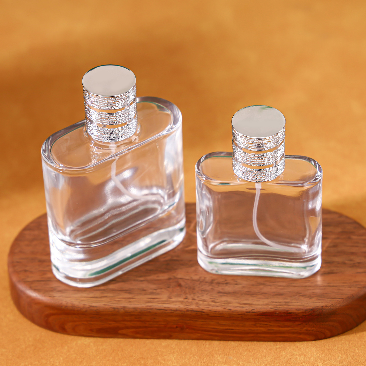 化妆品香水瓶透明玻璃分装瓶小样旅行按压喷雾瓶包装厂家批发瓶子