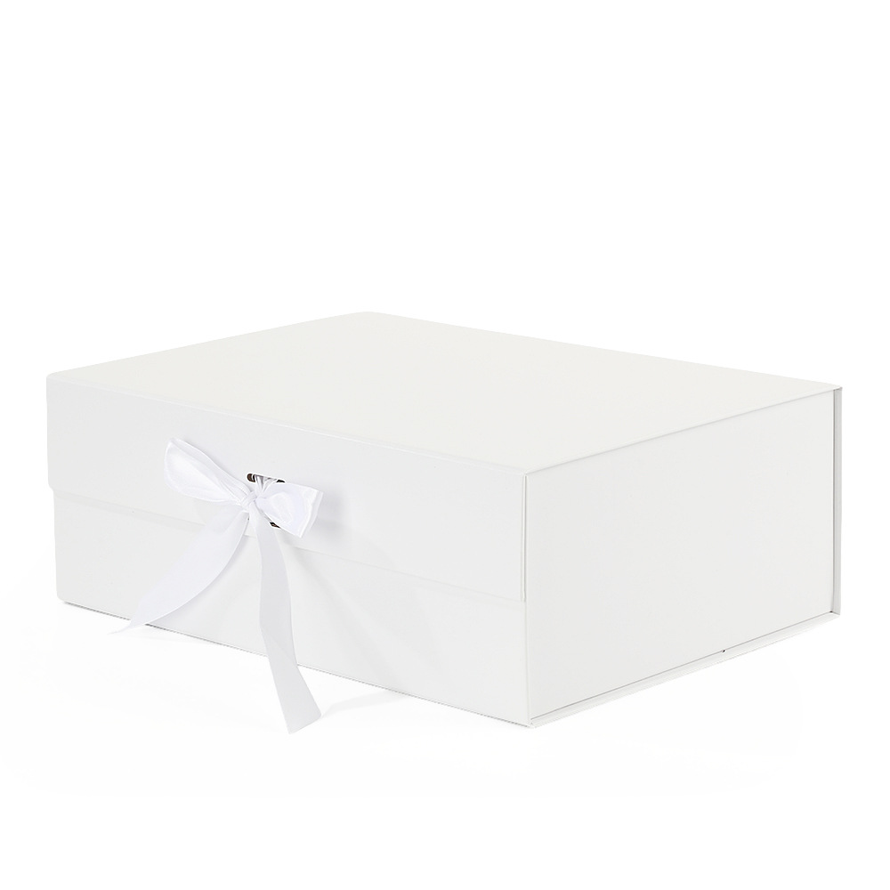 Caja de solapa plegable de cuero de una pieza transfronteriza caja de regalo portátil de alta gama engrosada caja de regalo de acompañamiento de absorción magnética caja vacía image 13