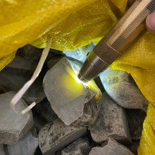 后江切口缅甸翡翠原石南齐能出货打灯种水好做牌子挂件料