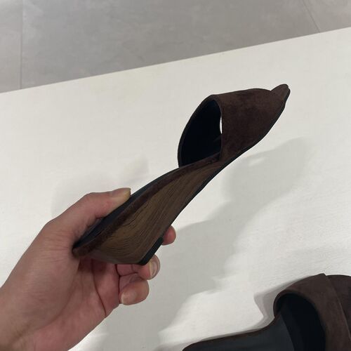 Round head, wedge heel, open-toe sandals, women's 2025 summer new retro simple women's one-word slippers