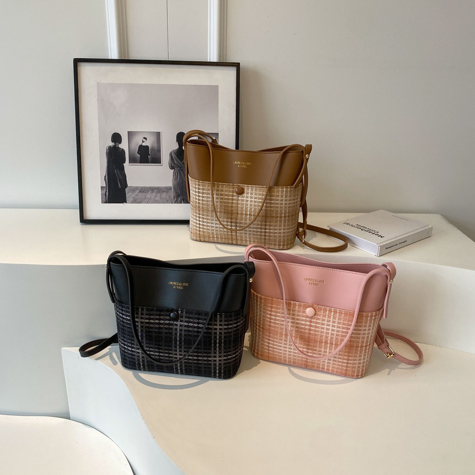 Women's Bag large capacity bucket bag fashion simple retro portable shoulder crossbody bag_voghion.com