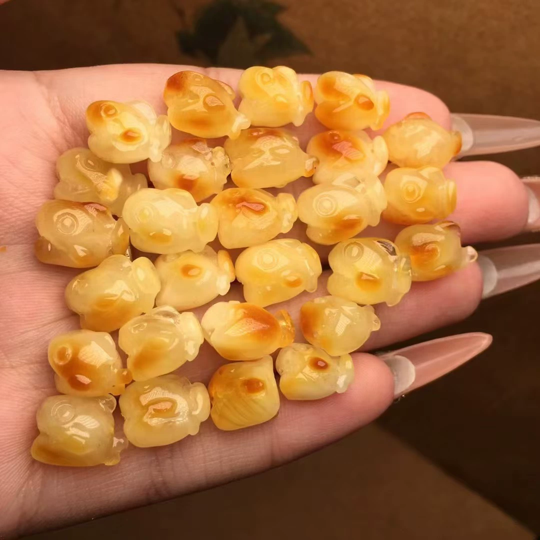 Натуральный пчелиный воск, резной воск в форме акулы, богатый и богатый аксессуарами, ювелирные изделия Tang, происхождение и поставка оптом