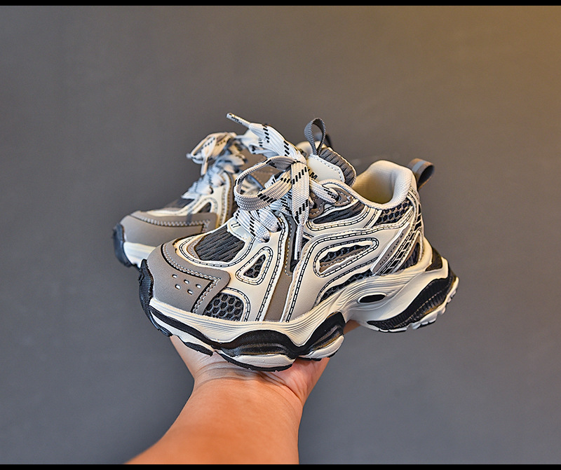 Scarpe da ginnastica per bambini e bambine alla moda_voghion.com