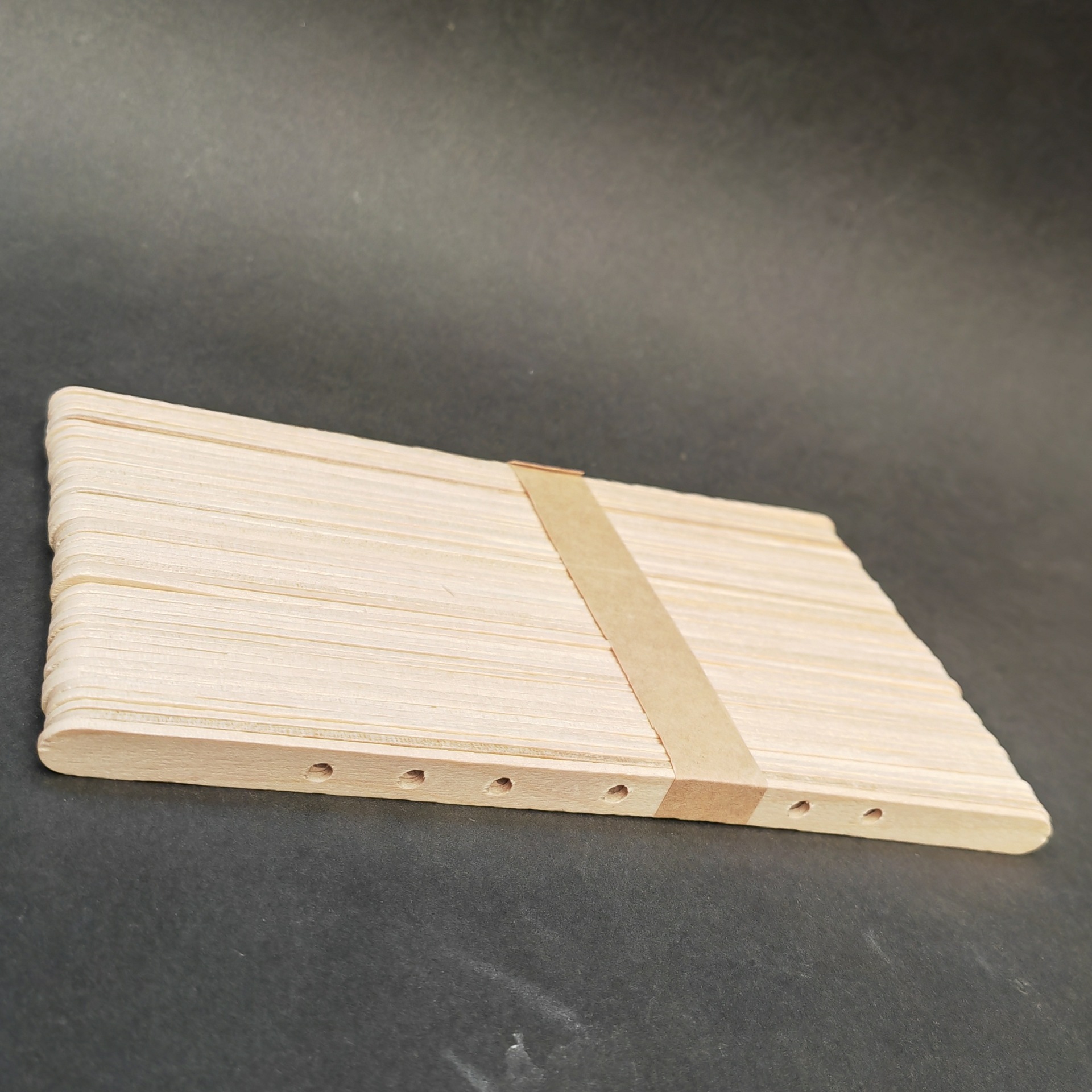 7 agujeros fijador de núcleo de cera de 4 mm abrazadera de madera de diámetro de agujero de cera de banano herramientas DIY siete agujeros mecha de madera abrazadera de palo