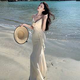 希腊女神感 玫瑰胸花飘带 飘逸鱼尾下摆修身吊带长裙图片色