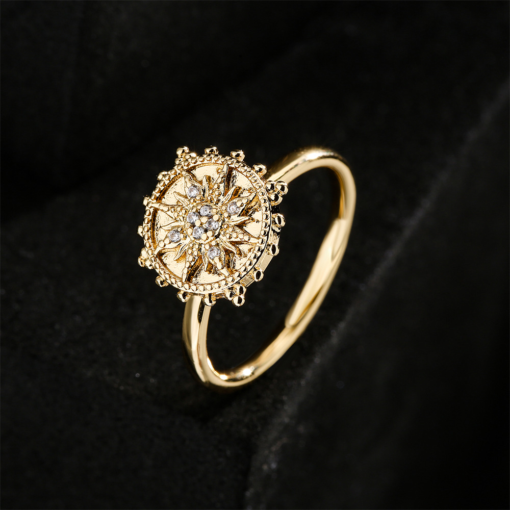 Fashion Can Be Rotated Geometric Sun Shape Copper Inlaid Zircon Open Ring display picture 3