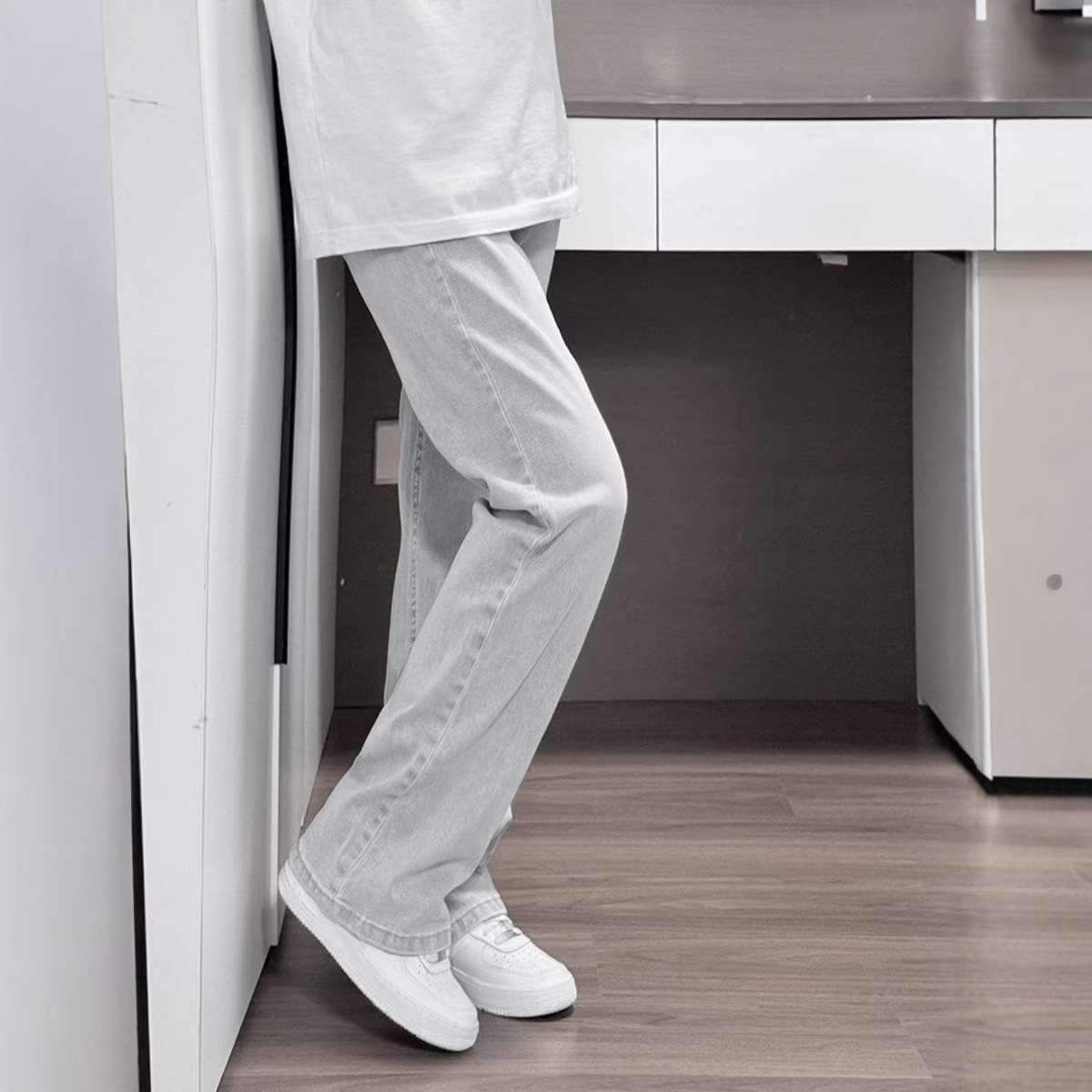 Men's High Street Washed Flared Jeans Style Slim Fit Straight Leg Flared Pants Versatile Spring Autumn_mkmklike.com
