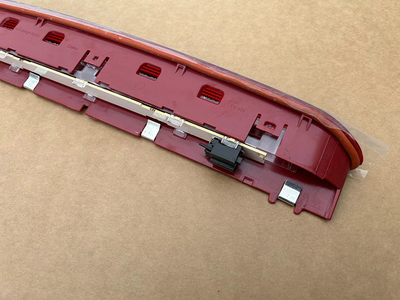 Applicable to 11-18 Volkswagen POLO New Polo Hatchback Golf 6 High Position Brake Light Third Brake Tail Light