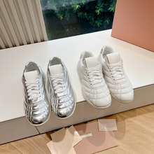 �߶����ɫ�l�yϵ����Ь�r���ɸ��װٴ�r����������\�ӵ�ӖЬ