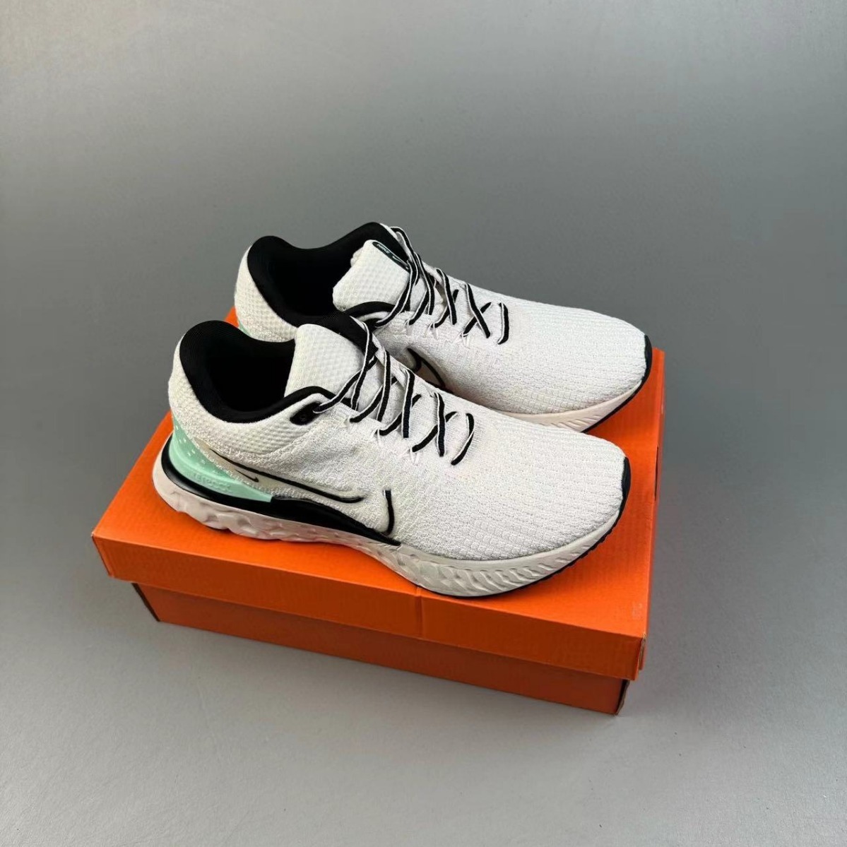 Putian Chunyuan zapatos deportivos para hombres REACT Run Fk3 zapatos de mujer para la luna zapatos de correr transpirables zapatos casuales Rhea