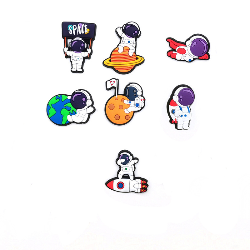 Cartoon Cute Astronaut Series Planet Space Hole Shoes Flower Shoe Buckle Detachable DIY Shoe Accessories Gift
