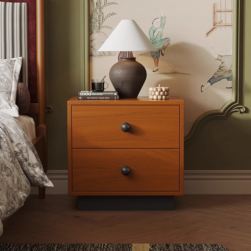 Mesita de noche de madera maciza medieval Dan Fansi Mesita de noche de dormitorio familiar de estilo retro moderno simple, pequeña sensación de alta gama