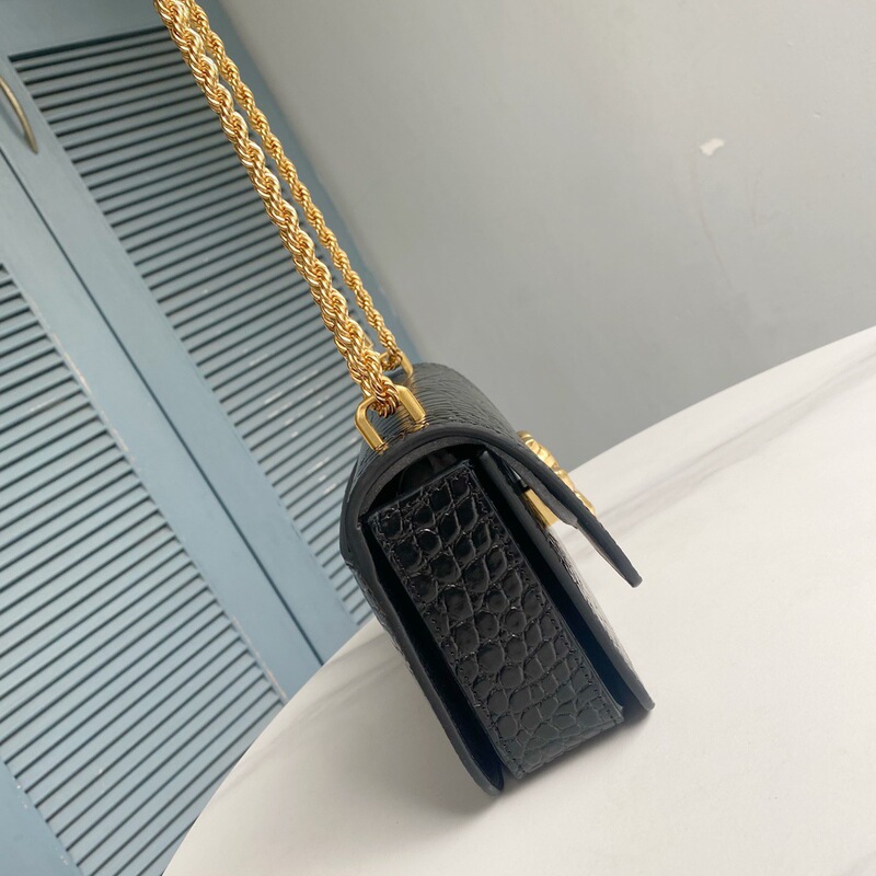 New crocodile leather women's shoulder bag, casual and fashionable, genuine crocodile belly leather crossbody bag, trendy chain bag for women