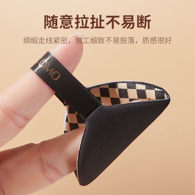 El esponja de polvo con cojín de aire de un clic Xierui GECOMO es súper suave y se puede usar húmedo o seco sin comer base líquida para maquillaje.
