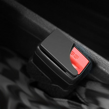 汽車安全帶揷片摳頭卡口延長器接頭卡片車內保險帶插頭固定鎖止器