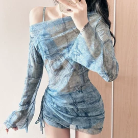 比基尼;连体泳衣;三件套泳装